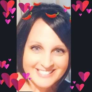 Meet your Posher, Becca